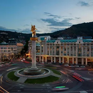Otel Courtyard By Marriott, Tiflis